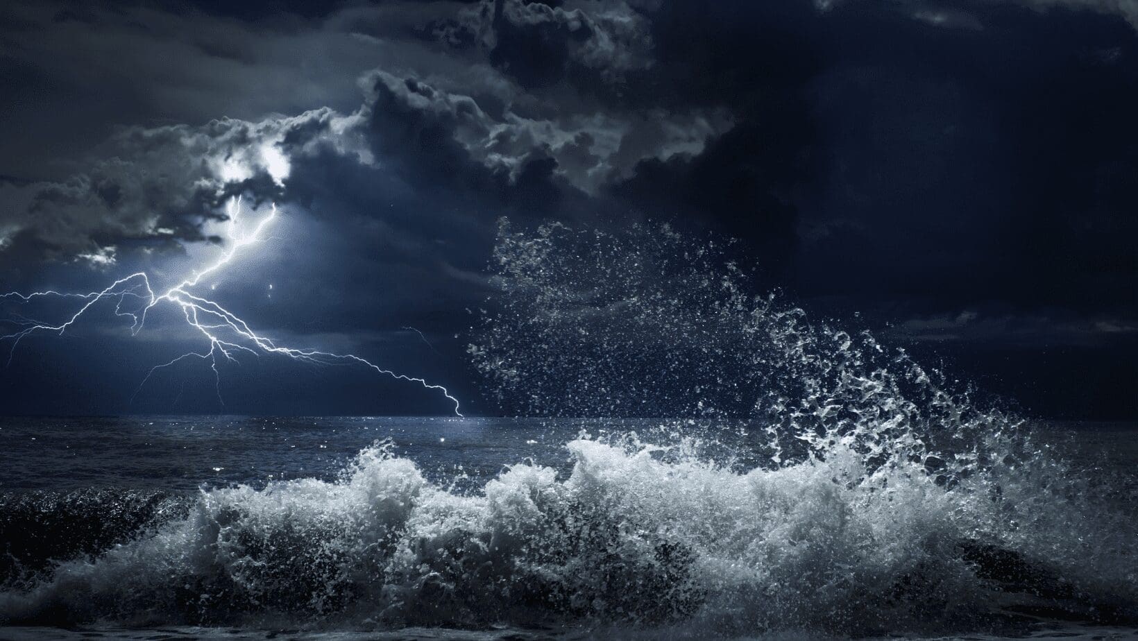 A Thunderstorm hitting the water of oceans